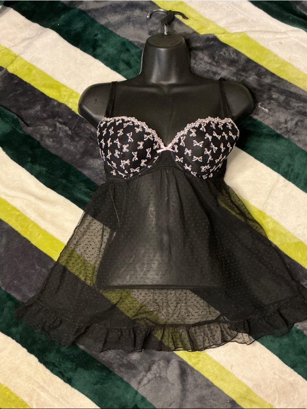 Victoria's Secret Black Babydoll with Pink Bow Accents Size L